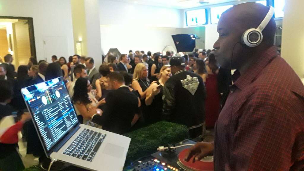 HustleGrind.com Finding The Perfect Newport Wedding DJ DJ Hustle