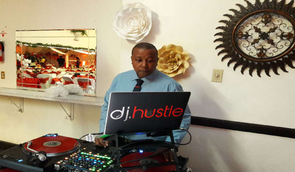 Best Way To Book a Wedding DJ Hustle Events Entertainment DJ Service Newport Beach DJ Hustle 