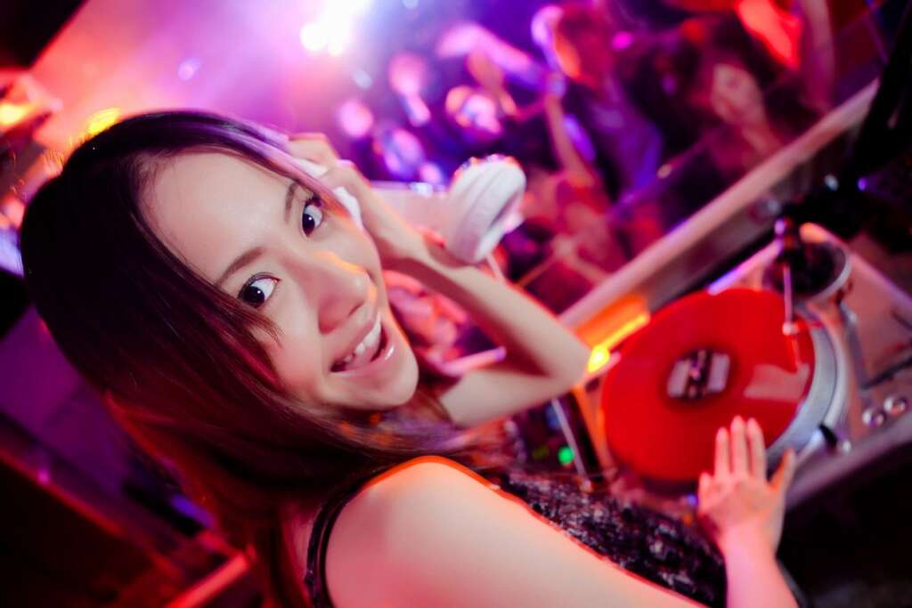 Hustle events entertainment DJ Service The Most Entertaining DJ for Corporate Events Long Beach DJ Hustle 