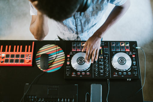 How to Book a DJ for your Company Event in Anaheim